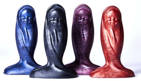 Sextoys creepy : Baby Jesus Butt Plug