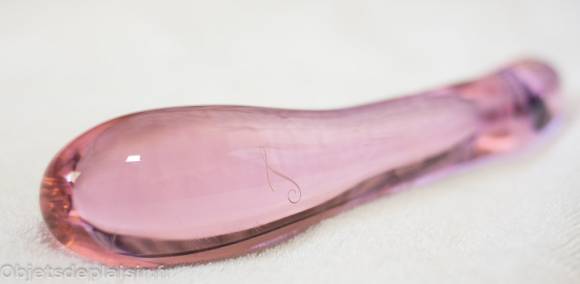 Test du Luxotiq Lyssa, gode en verre rose