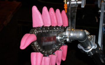 Un sextoy home-made : une fucking machine