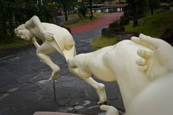Statues érotiques de Jeju Loveland