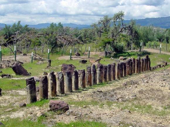 El Infiernito, monument phallique colombien