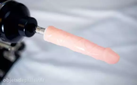 Le gode de la fucking machine Le gode de la fucking machine