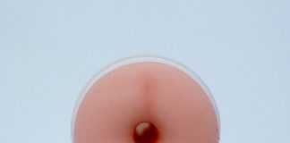 Masturbateur anal Claire Castel
