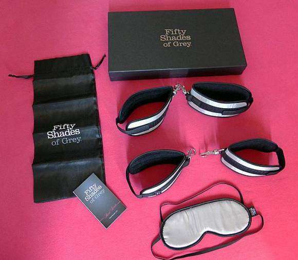 Kit de bondage Fifty Shades of Grey