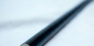 DIY BDSM : fabriquer une barre d’écartement