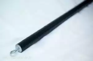 Do-it-yourself BDSM : une barre d’écartement DIY