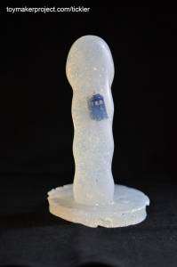 Un sextoy Doctor Who : le Tardis Tickler Un sextoy Doctor Who : le Tardis Tickler