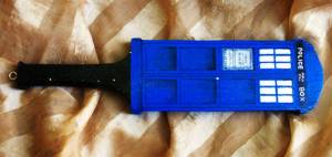 Paddle en forme de Dalek - Geek Kink