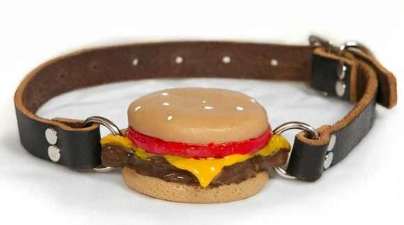 bâillon cheeseburger