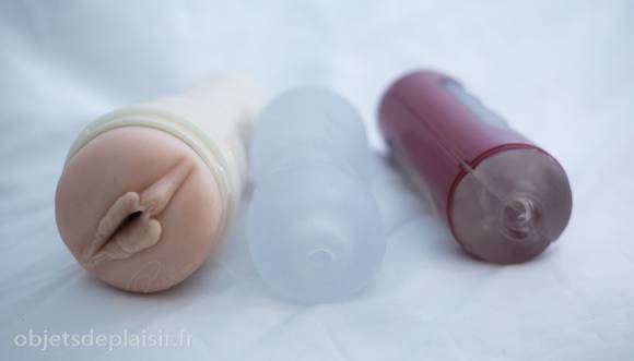 Fleshlight Katsuni, Dorcel Double OO et Tenga Flip Hole Red