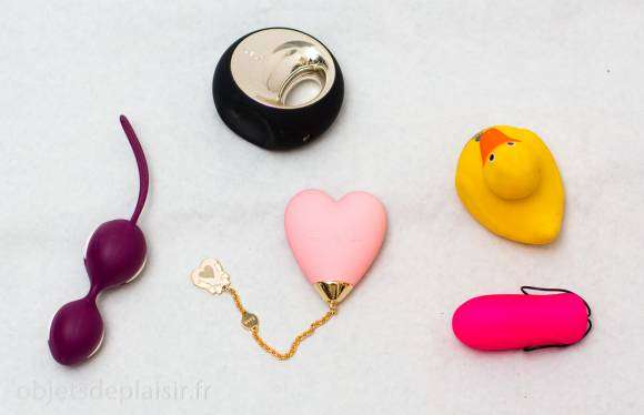 Le Lolita Baby Heart de Zalo avec les Smartballs de Fun Factory, le Lelo Ora, le canard vibrant I Rub My Duckie et le Cry Baby 2 de Love to Love