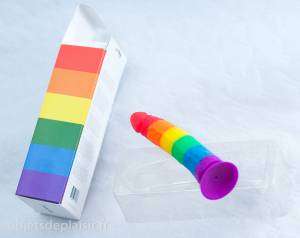 Le Pride Dildo et son emballage