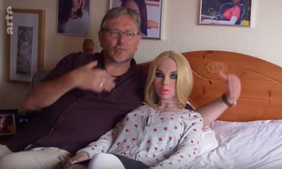 un reportage Arte sur les sex dolls : Quand les hommes préfèrent le silicone