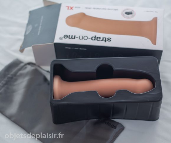 emballage du gode Strap-on-Me