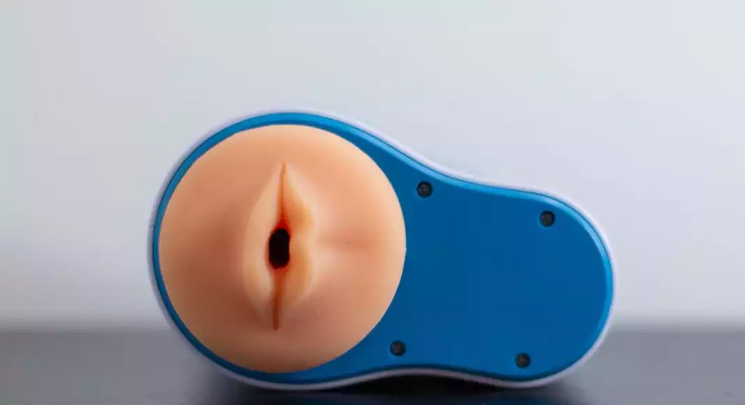 Autoblow AI : test d'un masturbateur intelligent ?