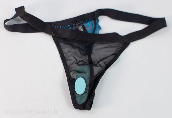 le vibro connecté We vibe Moxie dans une culotte