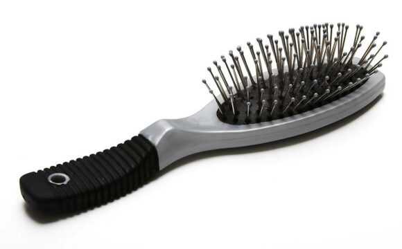 brosse à cheveux