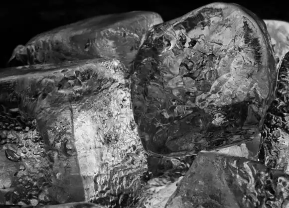 Source : galerie Flickr d'arbyreed, Creative Commons Sextoy DIY : les glaçons