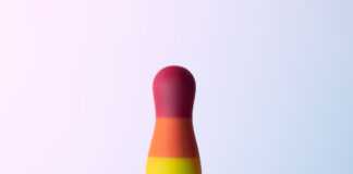 test plug anal arc-en-ciel Lovehoney