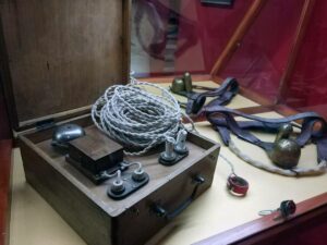 Dispositif de chasteté des années 1920 - Sex Machines Museum