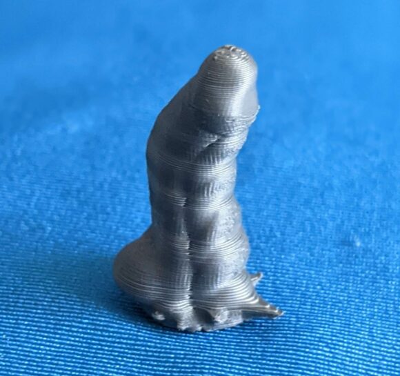 Mini pénis imprimé en 3D (2cm de haut)