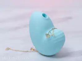 Biird Namii: Un joli petit stimulateur clitoridien aspirant