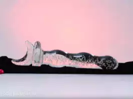 Glow and Beyond Lovehoney : un gode en verre phosphorescent