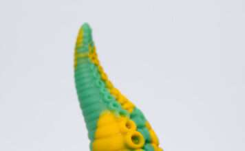 Monstropus de Creature Cocks