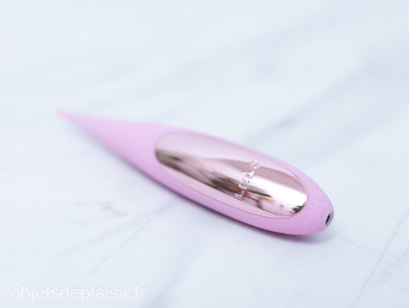 Lelo Dot Travel, un stimulateur clitoridien de précision petit format