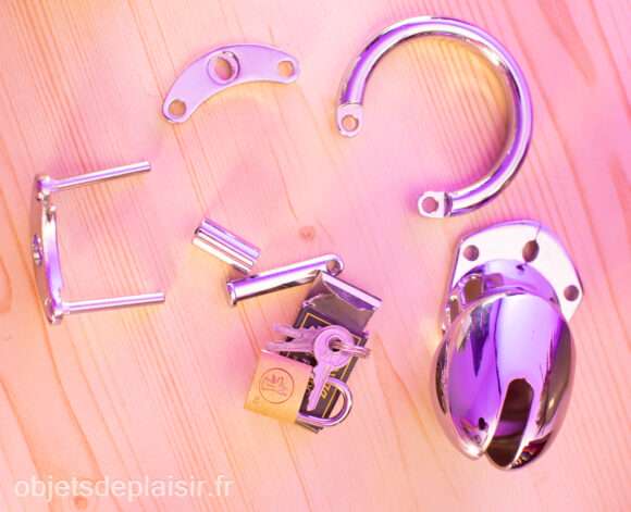 cage "5 cm d'humiliation"