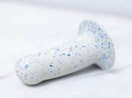 Le gode Biird Boo par Jouissance Club