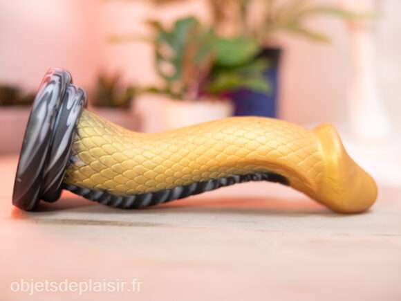 Golden Mamba Creature Cocks